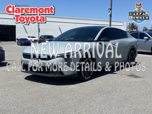 Used 2025 Kia K4 GT-Line w/ GT-Line Sunroof Package image 1