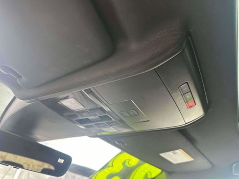 Used 2023 Volkswagen Atlas Cross Sport SEL R-Line image 35