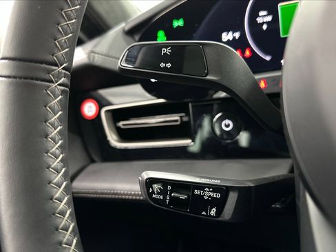 Certified 2025 Porsche Taycan Turbo image 45