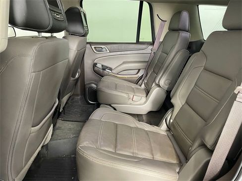 Used 2018 GMC Yukon Denali image 12