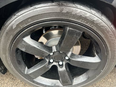 Used 2017 Dodge Charger R/T w/ Driver Confidence Group image 4