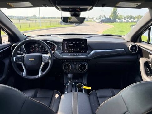 Certified 2024 Chevrolet Blazer Premier w/ Driver Confidence II Package AWD/4WD image 6