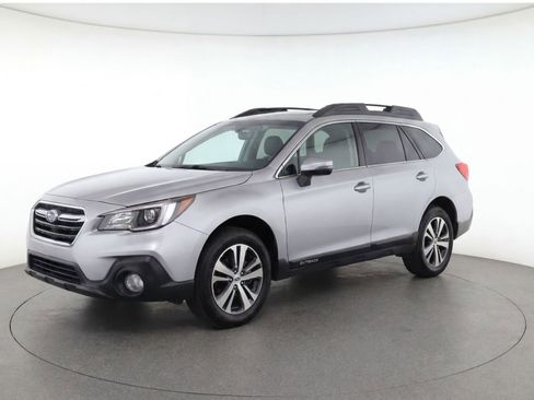Used 2019 Subaru Outback 2.5i Limited w/ Popular Package #2 AWD/4WD image 2