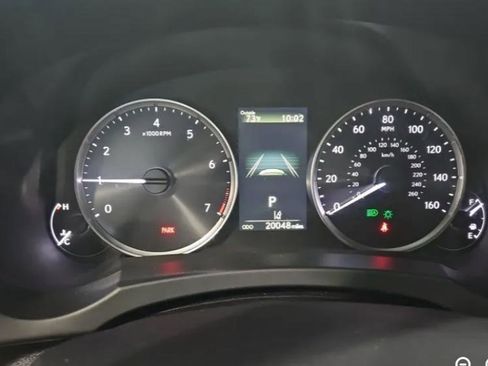 Used 2024 Lexus IS 350 F Sport RWD image 10