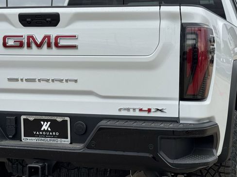 New 2026 GMC Sierra 2500 AT4X image 7