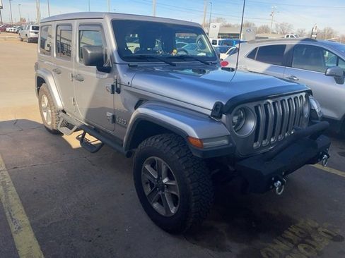 Used 2019 Jeep Wrangler Unlimited Sahara w/ LED Lighting Group image 2