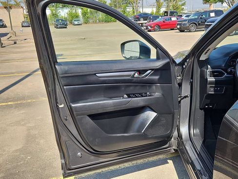 Used 2025 MAZDA CX-5 AWD 2.5 S w/ Preferred Package image 11
