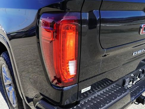 Used 2025 GMC Sierra 1500 Denali w/ Technology Package image 42