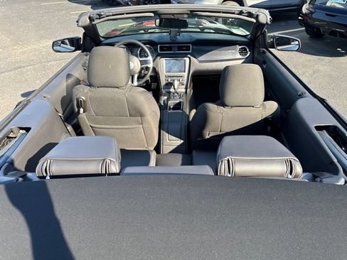 Used 2014 Ford Mustang GT w/ Electronics Package RWD image 17