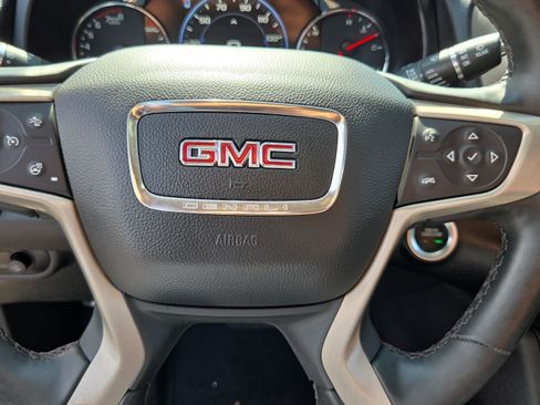 Certified 2024 GMC Terrain Denali w/ Denali Premium Package AWD/4WD image 25