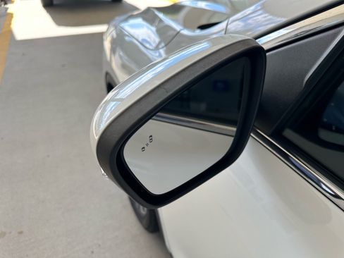 Certified 2020 Ford Escape Titanium AWD/4WD image 13