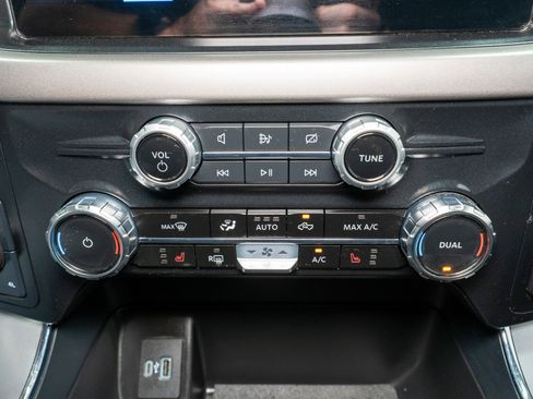 Used 2024 Ford F150 XLT w/ Equipment Group 302A MID image 23