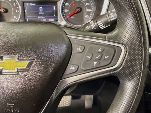Used 2020 Chevrolet Equinox LT FWD image 15