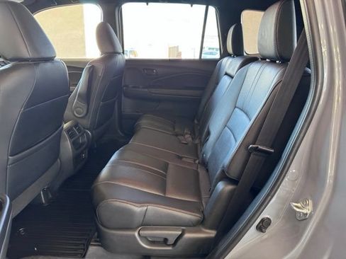Used 2022 Honda Passport TrailSport image 12