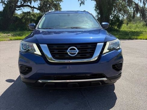 Used 2019 Nissan Pathfinder S FWD image 8