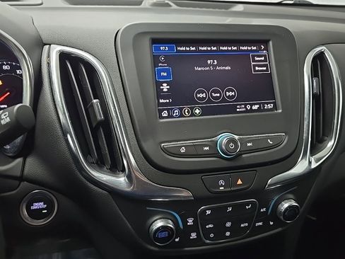 Used 2024 Chevrolet Equinox LT image 24