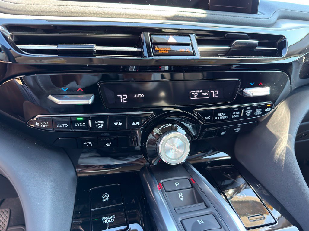 Certified 2026 Acura MDX w/ Technology Package FWD image 31