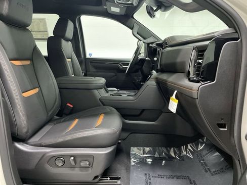 New 2026 GMC Sierra 2500 AT4 w/ AT4 Premium Plus Package image 20
