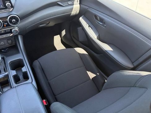 Used 2025 Nissan Sentra S FWD image 24