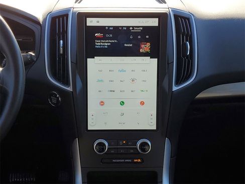 New 2024 Ford Edge SE w/ Black Appearance Package image 29