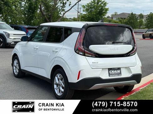 Certified 2024 Kia Soul LX w/ Option Group 015 FWD image 5