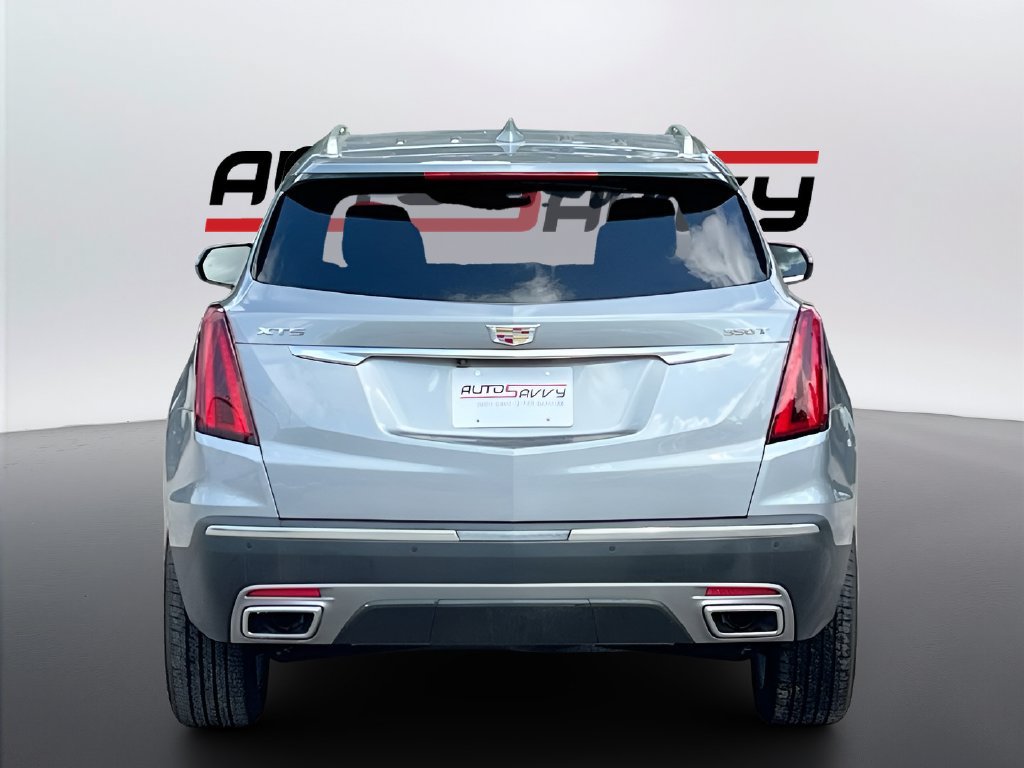 Used 2025 Cadillac XT5 Premium Luxury w/ LPO, Floor Liner Package FWD image 6