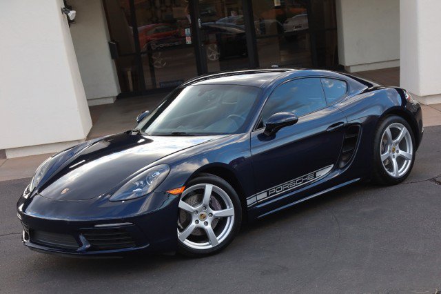 Used 2018 Porsche 718 Cayman w/ Sport Chrono Package RWD image 4