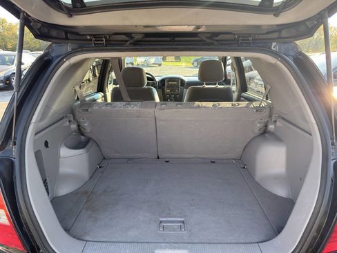 Used 2008 Kia Sorento 2WD image 13