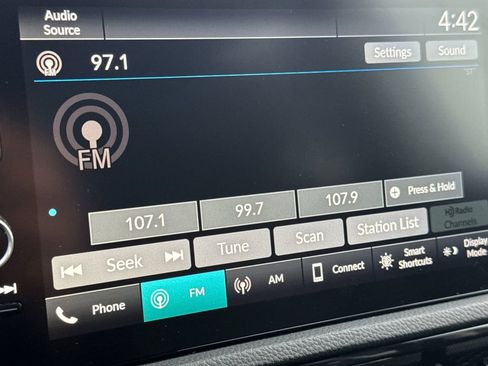 Used 2024 Honda CR-V EX-L image 17