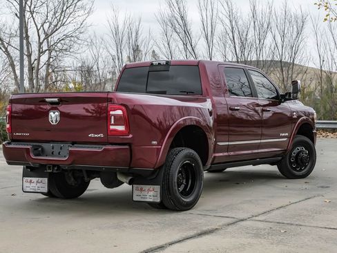 Used 2019 RAM 3500 Limited image 11