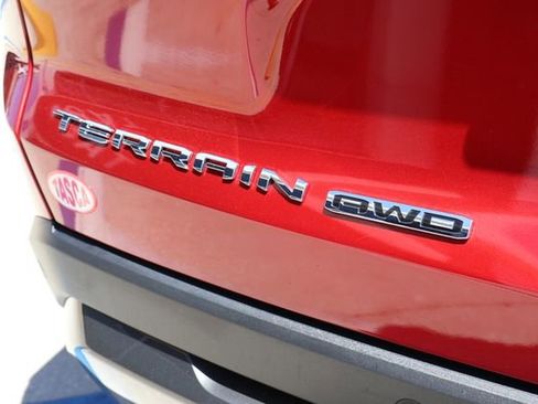 Used 2025 GMC Terrain Elevation AWD/4WD image 7