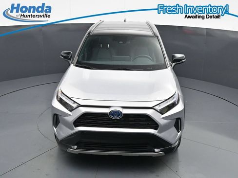 Used 2022 Toyota RAV4 XSE AWD/4WD image 18