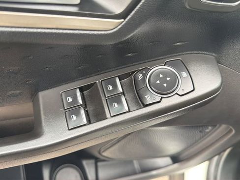 Used 2020 Ford Escape SEL image 20