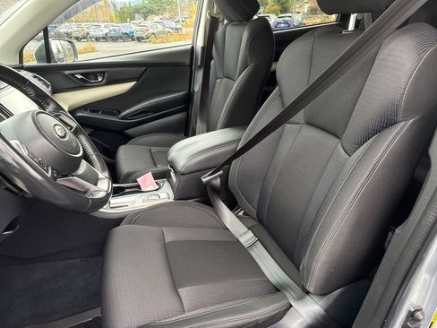 Used 2021 Subaru Ascent Premium w/ Convenience Package image 13