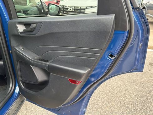 Used 2022 Ford Escape SE AWD/4WD image 17