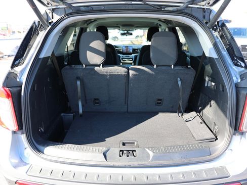 Used 2022 Ford Explorer XLT w/ Class IV Trailer Tow Package image 15