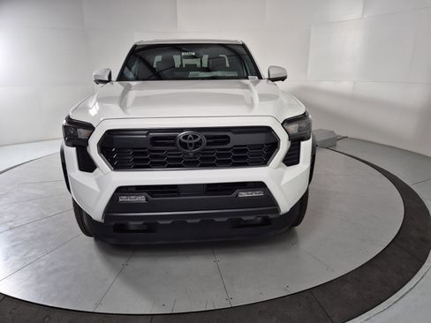 New 2025 Toyota Tacoma TRD Off-Road image 11