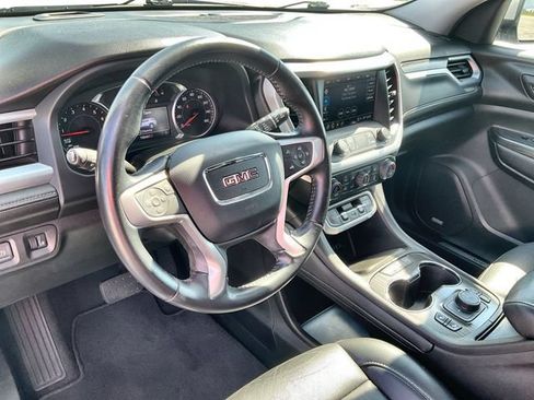 Used 2021 GMC Acadia SLT FWD image 22