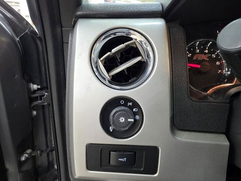 Used 2014 Ford F150 FX4 w/ Equipment Group 402A Luxury AWD/4WD image 35