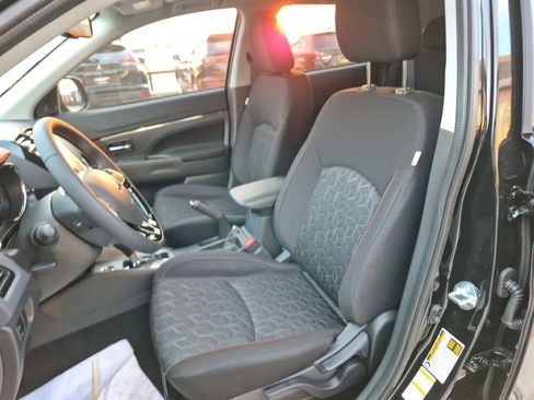 New 2026 Mitsubishi Outlander Sport LE AWD/4WD image 13