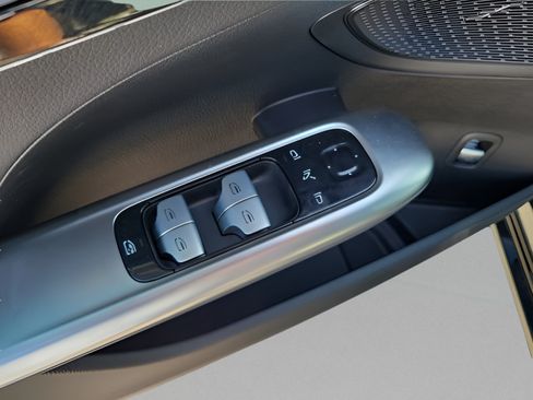 Certified 2026 Mercedes-Benz C 300 Sedan image 10