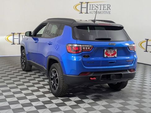 Certified 2026 Jeep Compass Trailhawk w/ Sun, Sound & Navigation Group AWD/4WD image 7