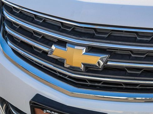 Used 2017 Chevrolet Traverse Premier image 6