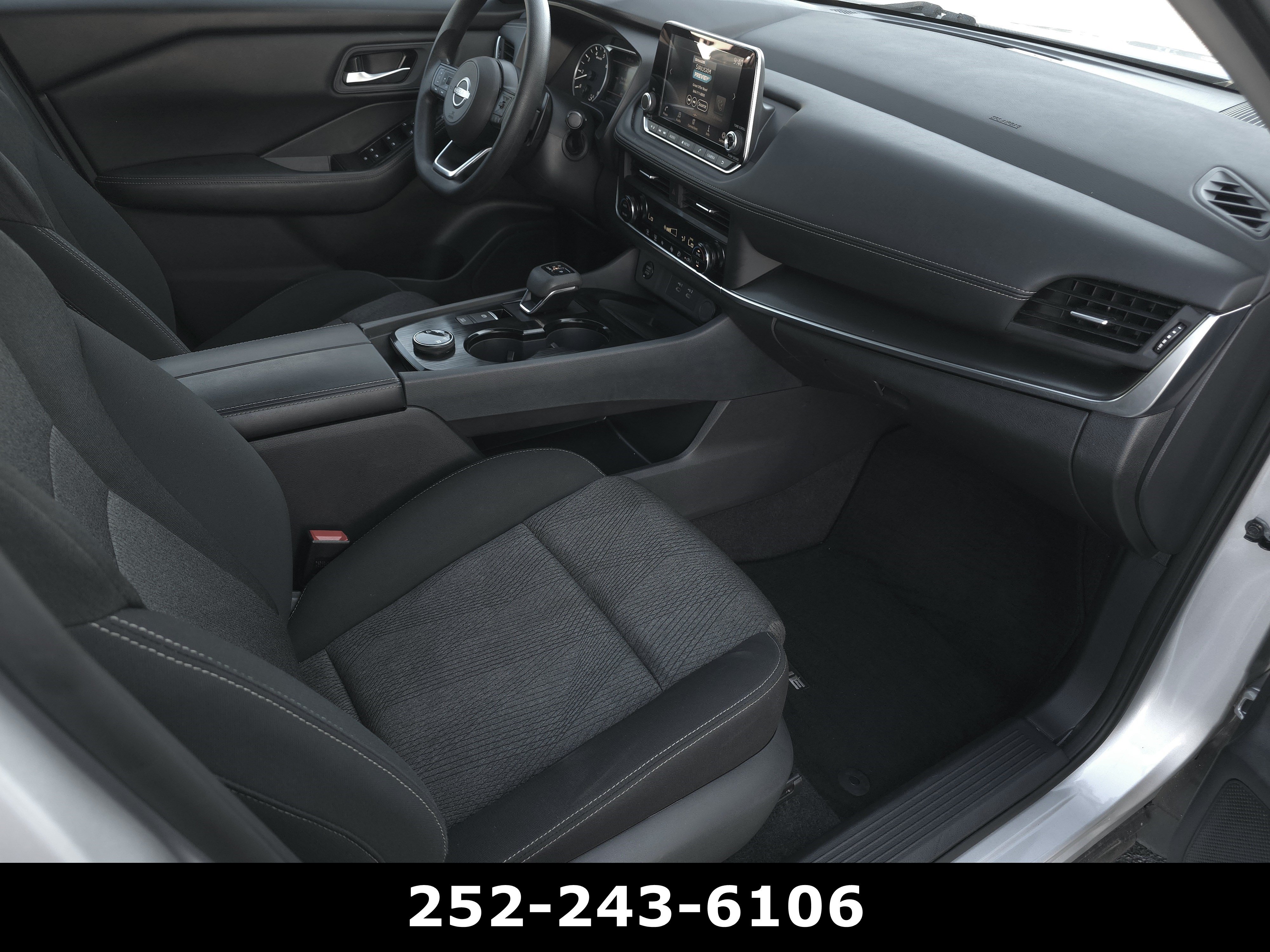 Used 2024 Nissan Rogue SV AWD/4WD image 38
