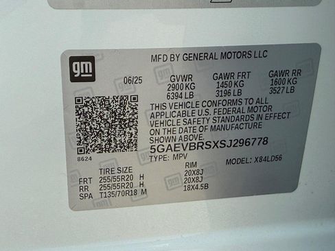 Used 2025 Buick Enclave Sport Touring w/ Super Cruise Package AWD/4WD image 27