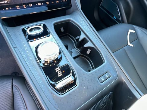 Used 2024 Jeep Wagoneer Launch Edition image 35