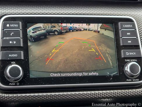 Used 2020 Nissan Kicks SV image 20