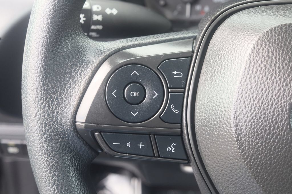 Certified 2024 Toyota Corolla LE FWD image 4