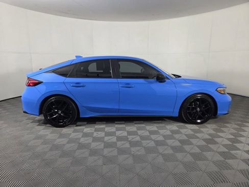 Used 2025 Honda Civic Sport image 4