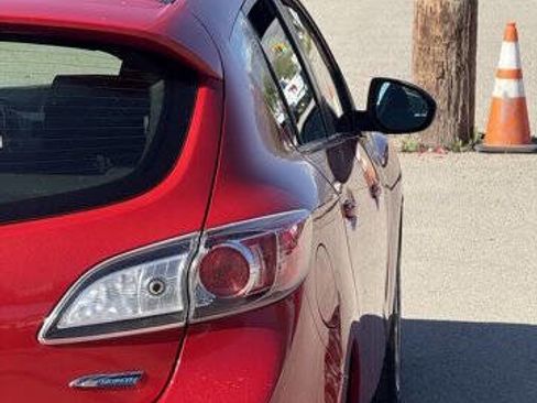 Used 2013 MAZDA MAZDA3 i Touring FWD image 18